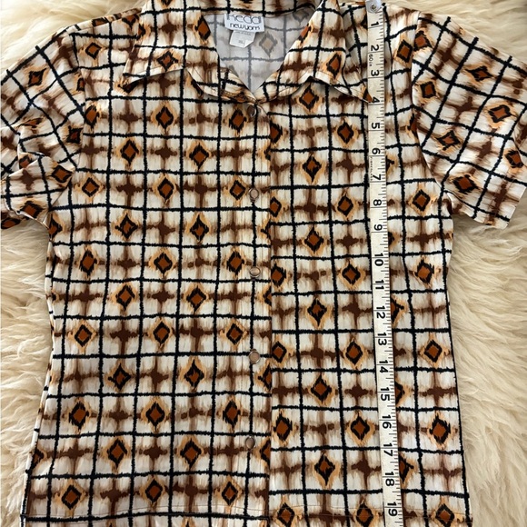 Redd New York Women's Geometric Button Down Shirt - Picture 5 of 7